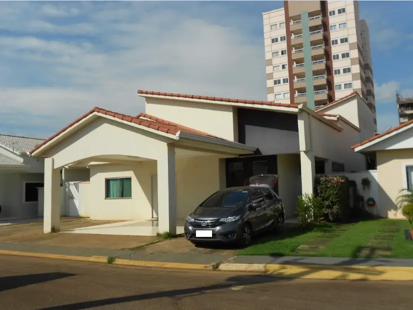 Casa com 5 Quartos à Venda, 400 m² por R$ 1.500.000 Rua Matrinchã, 566 - Lagoa, Porto Velho - RO