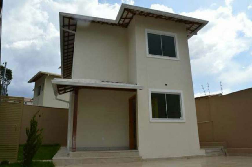 Casa com 3 Quartos à Venda, 100 m² por R$ 669.000 Rua dos Expedicionários, 1240 - Santa Amélia, Belo Horizonte - MG