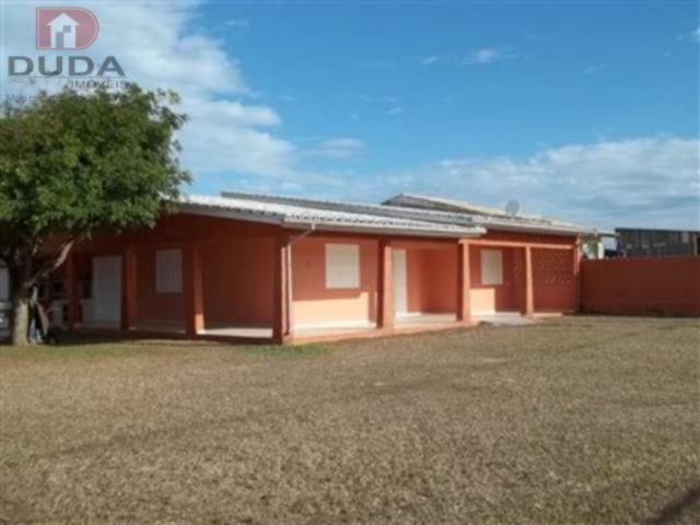 Casa com 3 Quartos à Venda, 180 m² por R$ 260.000 Lagoa dos Freitas, Balneário Rincão - SC