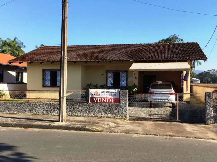 Casa com 3 Quartos à Venda, 150 m² por R$ 440.000 Pirabeiraba, Joinville - SC