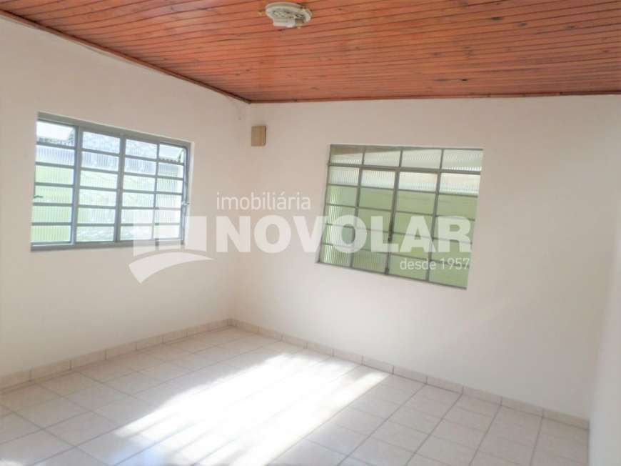 Casa com 1 Quarto para Alugar, 50 m² por R$ 800/Mês Vila Galvão, Guarulhos - SP