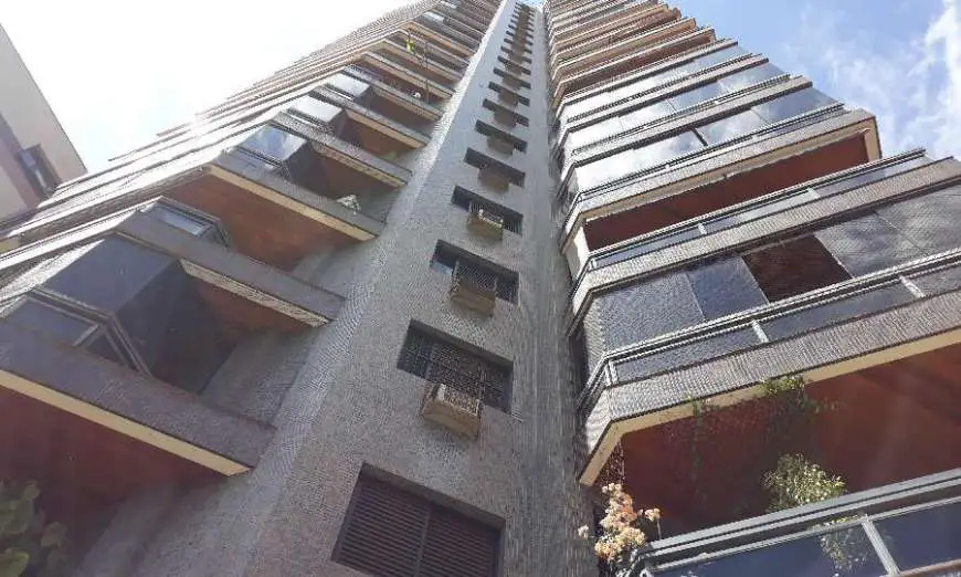 Apartamento com 4 Quartos à Venda, 160 m² por R$ 410.000 Rua Garibaldi - Centro, Ribeirão Preto - SP
