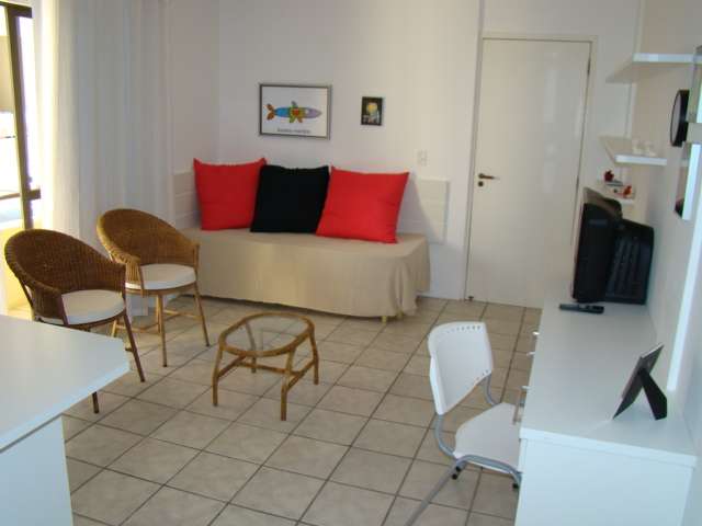 Apartamento com 1 Quarto para Alugar por R$ 360/Dia Rua das Tainhotas - Jurerê, Florianópolis - SC