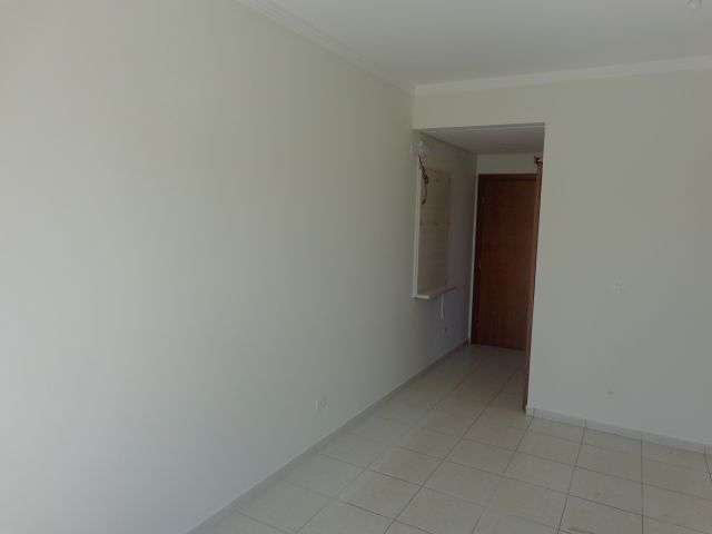 Apartamento com 3 Quartos para Alugar, 72 m² por R$ 1.100/Mês Rua Sílvio Romero, 420 - Jardim São Lourenço, Campo Grande - MS