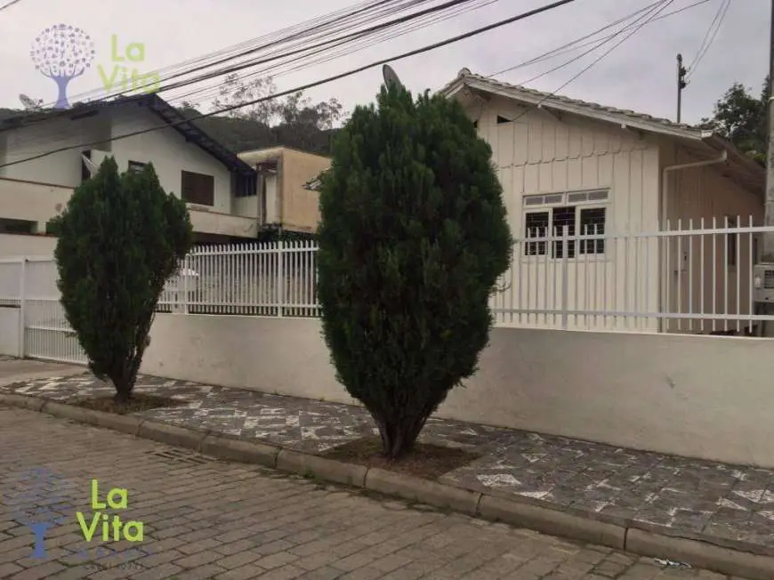 Casa com 2 Quartos à Venda, 120 m² por R$ 260.000 Rua Eugen Germer - Ribeirão Fresco, Blumenau - SC