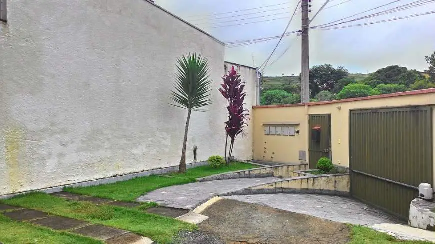 Apartamento com 2 Quartos à Venda, 58 m² por R$ 175.000 Village São Luiz, Poços de Caldas - MG
