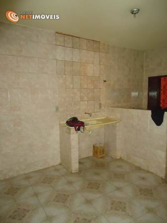 Apartamento com 2 Quartos para Alugar, 70 m² por R$ 500/Mês Rua Três, 22 - Tropical, Contagem - MG