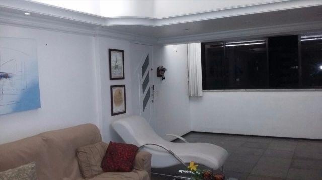 Apartamento com 3 Quartos à Venda, 156 m² por R$ 750.000 Meireles, Fortaleza - CE