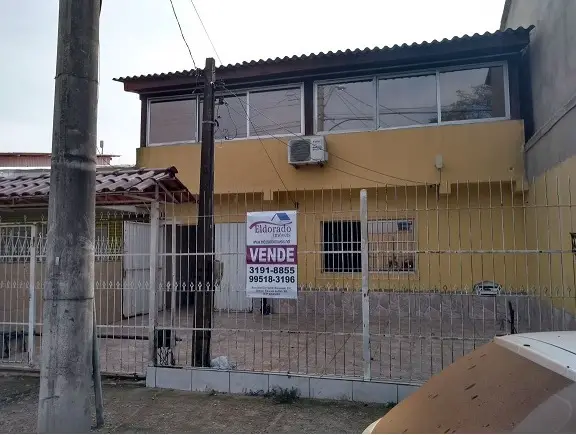 Casa com 3 Quartos à Venda, 160 m² por R$ 300.000 Centro, Eldorado do Sul - RS