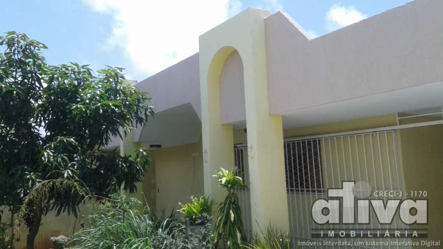Casa com 3 Quartos à Venda, 184 m² por R$ 350.000 Rua Ponta da Gamboa, 8829 - Ponta Negra, Natal - RN