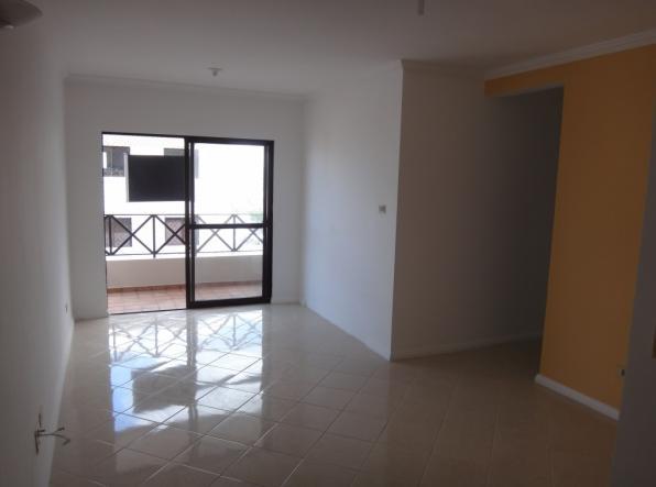 Apartamento com 3 Quartos para Alugar, 81 m² por R$ 900/Mês Rua Jorge Pereira Porto, 248 - Salgado Filho, Aracaju - SE