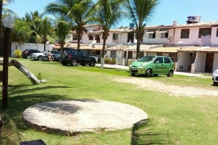 Casa de Condomínio com 2 Quartos para Alugar, 70 m² por R$ 1.550/Mês Praia do Flamengo, Salvador - BA
