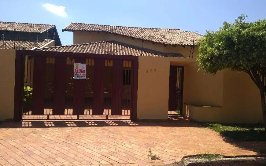 Casa com 4 Quartos para Alugar por R$ 2.700/Mês Rua Joaquim Henrique - Vila Vilas Boas, Campo Grande - MS