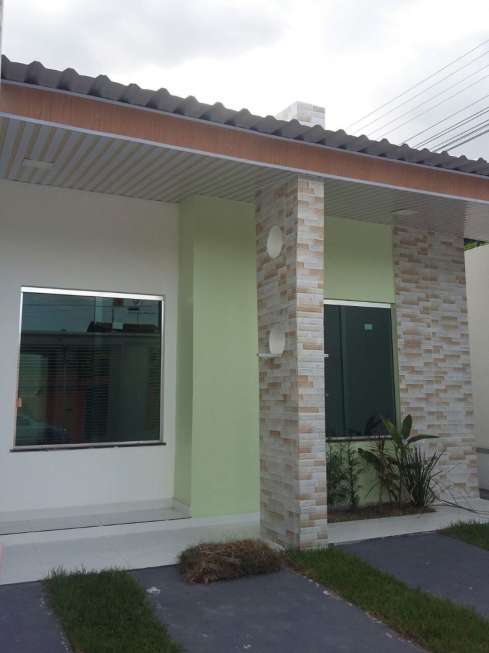 Casa com 3 Quartos à Venda, 72 m² por R$ 190.000 Rua Okubo - Parque Dez de Novembro, Manaus - AM