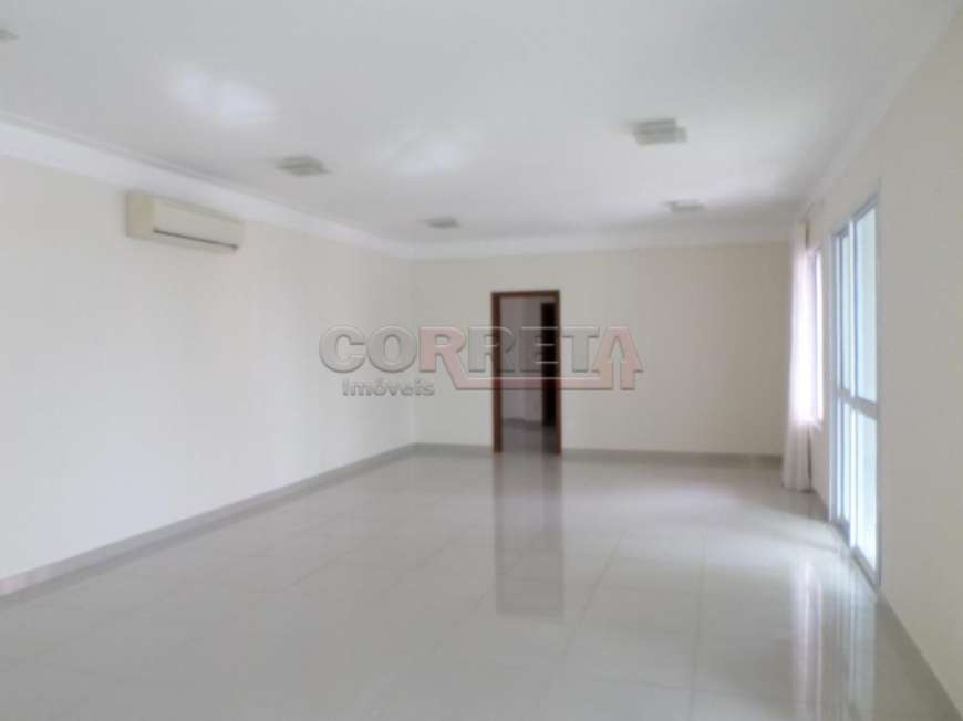 Apartamento com 4 Quartos para Alugar, 250 m² por R$ 4.500/Mês Centro, Araçatuba - SP
