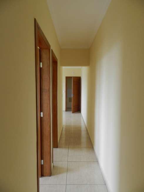Apartamento com 3 Quartos para Alugar, 64 m² por R$ 1.200/Mês Rua Humaitá, 167 - Darcy Vargas, Contagem - MG