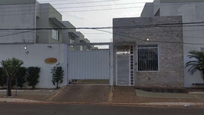 Casa de Condomínio com 3 Quartos à Venda, 120 m² por R$ 320.000 Jardim Mariana, Cuiabá - MT
