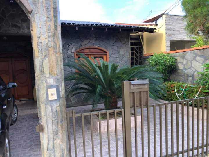 Casa de Condomínio com 5 Quartos à Venda, 300 m² por R$ 650.000 Rua Paraguai, 455 - Embratel, Porto Velho - RO