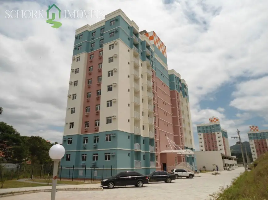 Apartamento com 3 Quartos para Alugar por R$ 690/Mês Itoupava Central, Blumenau - SC
