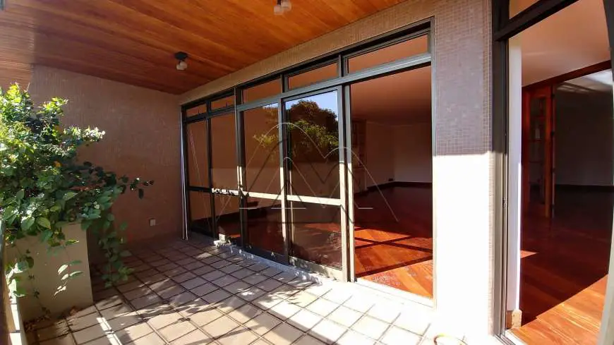 Apartamento com 4 Quartos à Venda, 350 m² por R$ 2.000.000 Centro, Poços de Caldas - MG