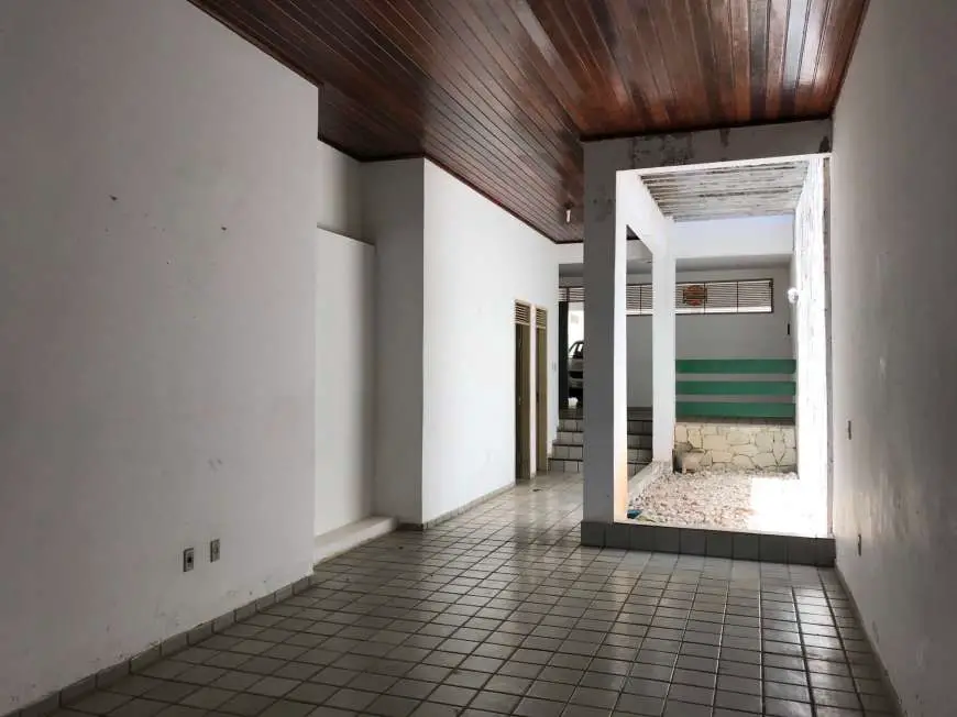 Casa com 4 Quartos à Venda, 288 m² por R$ 2.000.000 Ponta Negra, Natal - RN