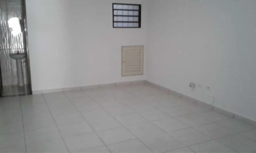 Kitnet com 1 Quarto para Alugar, 56 m² por R$ 840/Mês Rua S-1 - Setor Bela Vista, Goiânia - GO