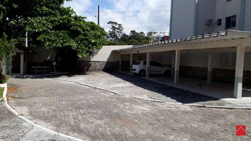 Apartamento com 2 Quartos à Venda, 63 m² por R$ 185.000 Rua João Grumiche, 2425 - Roçado, São José - SC