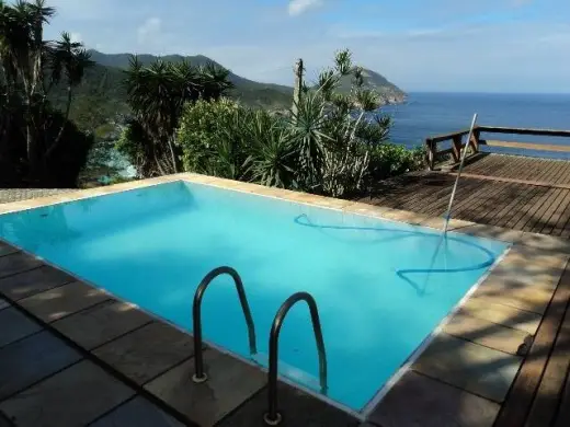 Casa com 3 Quartos à Venda por R$ 1.100.000 Pontal do Atalaia, Arraial do Cabo - RJ