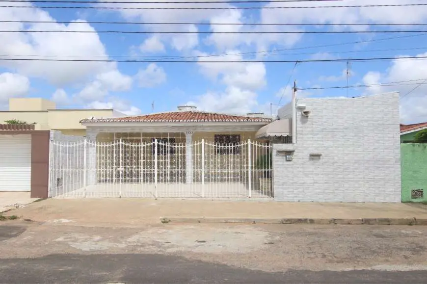 Casa à venda, Rua do Falcão, 7984 - Pitimbu, Natal - RN 