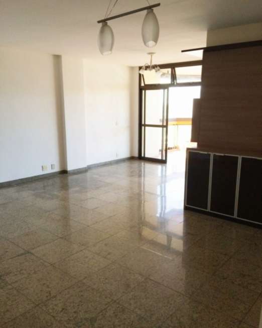 Apartamento com 3 Quartos à Venda, 140 m² por R$ 630.000 Avenida Agenor Caldas - Imbetiba, Macaé - RJ