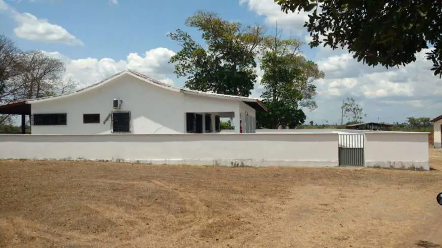 Chácara com 6 Quartos à Venda, 330000 m² por R$ 600.000 Santa Rita - MA