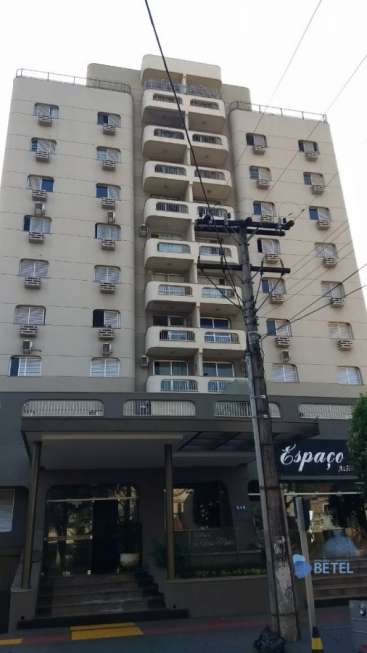 Apartamento com 3 Quartos para Alugar por R$ 1.500/Mês Avenida Presidente Vargas, 810 - Jardim América, Dourados - MS