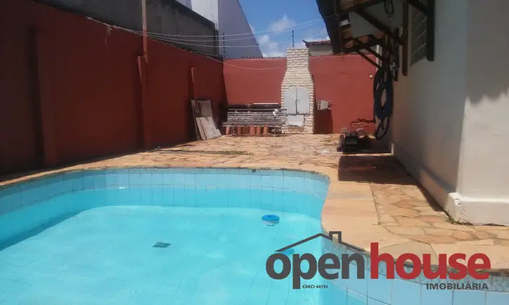 Casa com 4 Quartos à Venda, 270 m² por R$ 480.000 Capim Macio, Natal - RN