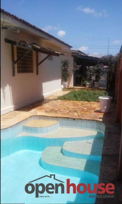 Casa com 4 Quartos à Venda, 270 m² por R$ 480.000 Capim Macio, Natal - RN