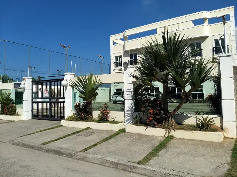 Apartamento com 2 Quartos à Venda, 70 m² por R$ 179.900 Rua Alarico Pólito de Menezes - Jardim Campomar, Rio das Ostras - RJ