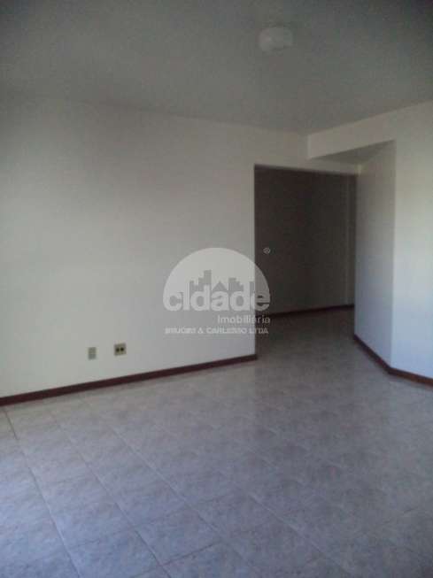 Apartamento com 2 Quartos para Alugar, 159 m² por R$ 1.150/Mês Rua Presidente Juscelino Kubitschek, 95 - Alto Alegre, Cascavel - PR