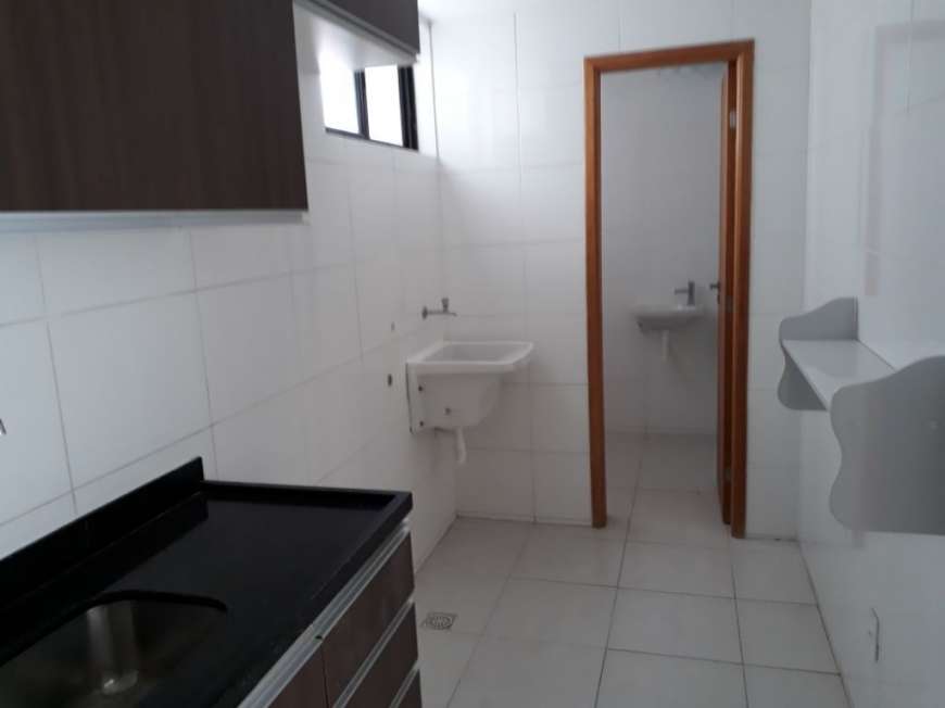 Apartamento com 3 Quartos para Alugar, 84 m² por R$ 1.000/Mês Catole, Campina Grande - PB