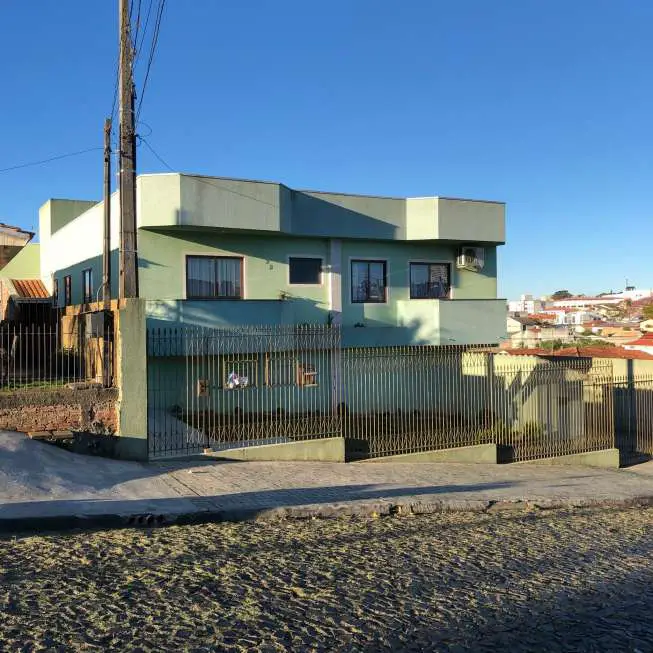 Apartamento com 2 Quartos à Venda, 70 m² por R$ 260.000 Rua Major Manoel Grott - Órfãs, Ponta Grossa - PR