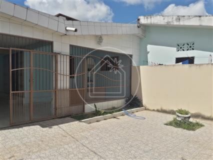Casa com 4 Quartos à Venda por R$ 280.000 Rua Rio Guaíba, 7751 - Pitimbu, Natal - RN