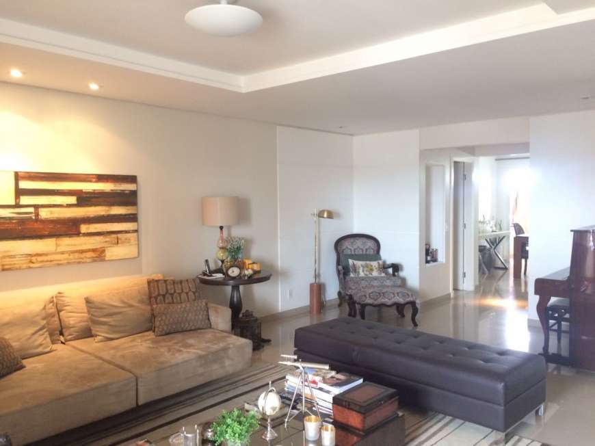 Apartamento com 1 Quarto à Venda, 188 m² por R$ 990.000 Rua Abrão Júlio Rahe, 563 - Centro, Campo Grande - MS