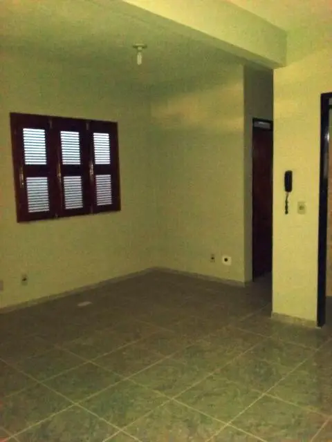Casa para Alugar, 60 m² por R$ 950/Mês Rua Oscár Bezerra, 55 - Montese, Fortaleza - CE