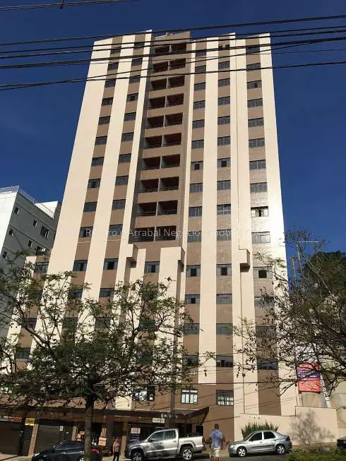 Apartamento com 3 Quartos para Alugar por R$ 1.400/Mês Avenida Barão do Rio Branco, 4625 - Boa Vista, Juiz de Fora - MG