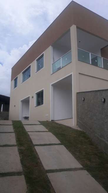 Casa com 3 Quartos à Venda, 92 m² por R$ 298.000 Vista Alegre, Vespasiano - MG