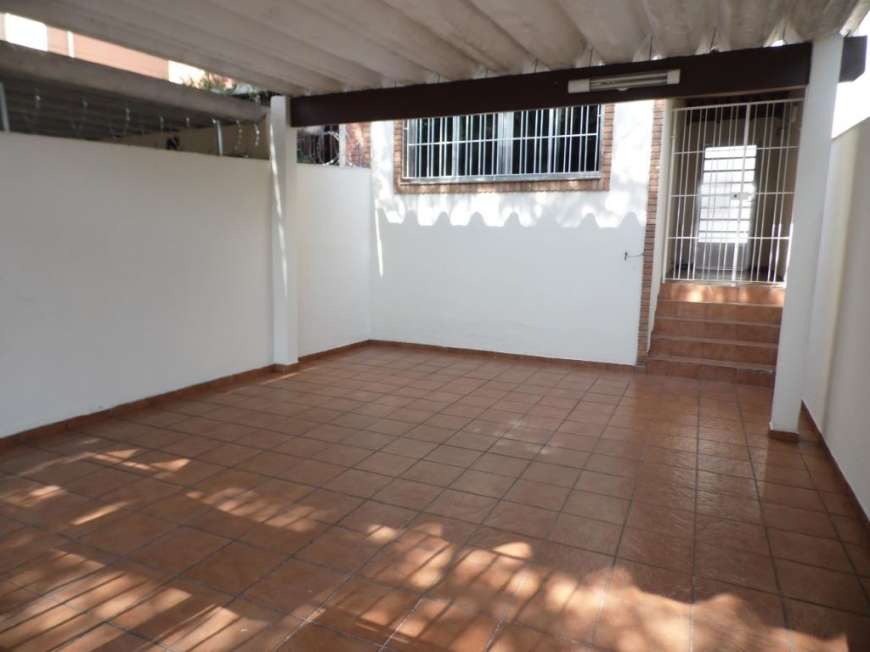 Sobrado com 3 Quartos para Alugar, 140 m² por R$ 2.600/Mês Rua Professor Djalma Bento - Jardim Marajoara, São Paulo - SP