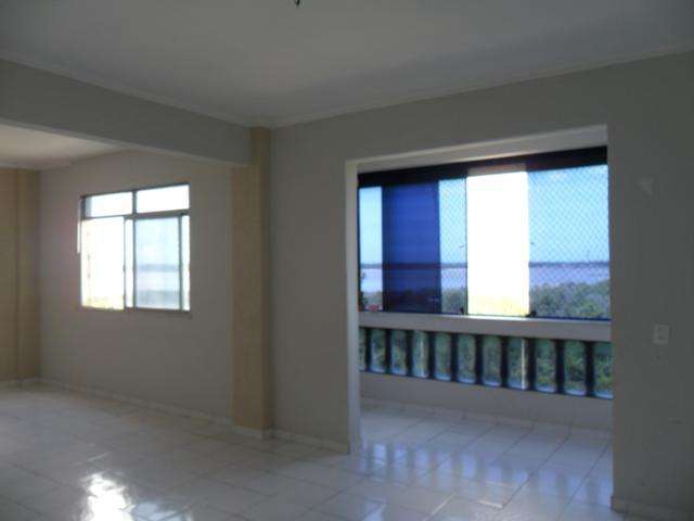 Apartamento com 3 Quartos para Alugar, 110 m² por R$ 1.200/Mês Avenida Beira Mar, 1120 - Treze de Julho, Aracaju - SE