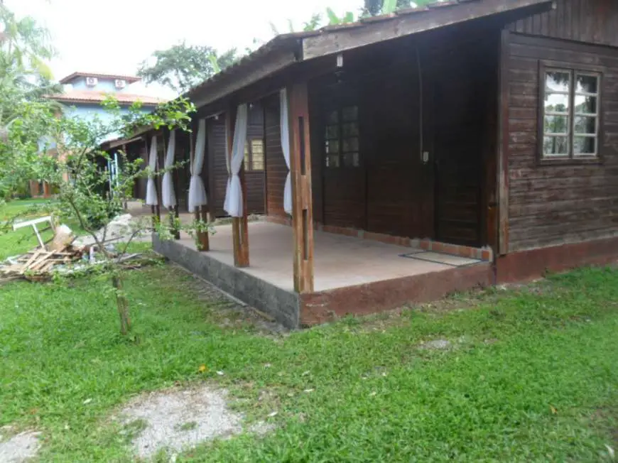 Casa com 2 Quartos para Alugar, 50 m² por R$ 1.250/Mês Boiçucanga, São Sebastião - SP