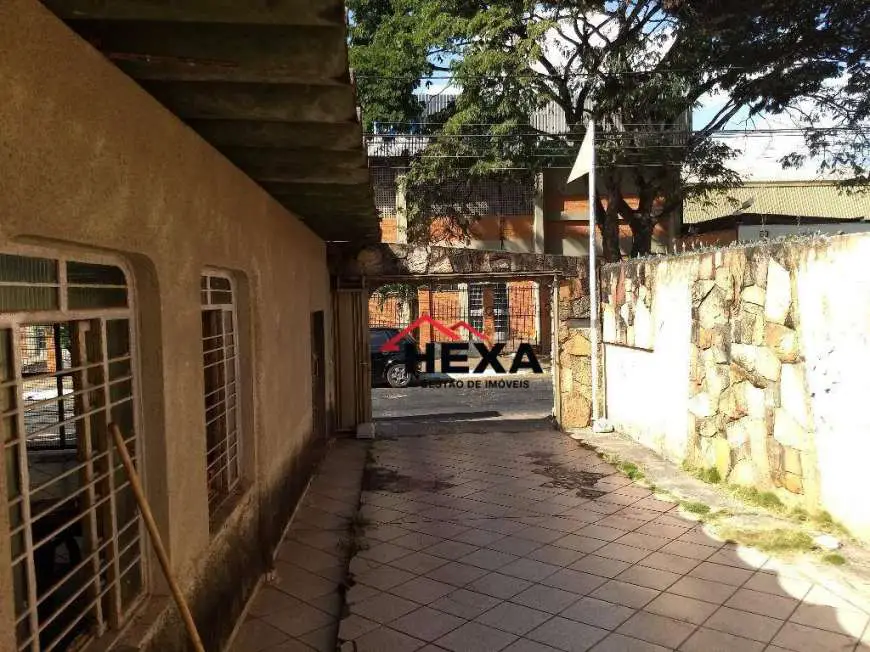 Casa com 3 Quartos à Venda, 270 m² por R$ 520.000 Rua 56, 265 - Setor Central, Goiânia - GO