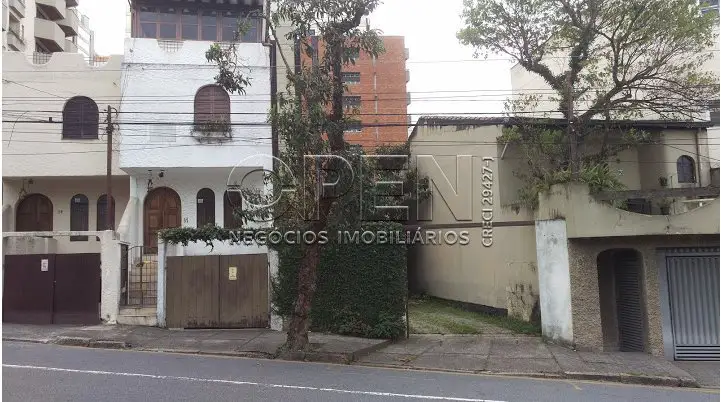 Sobrado com 3 Quartos para Alugar, 308 m² por R$ 5.800/Mês Rua Venezuela - Centro, Santo André - SP
