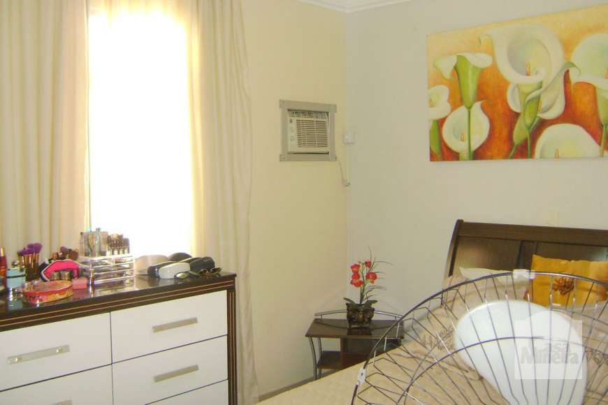 Apartamento com 2 Quartos à Venda, 63 m² por R$ 300.000 Rua das Canárias - Santa Amélia, Belo Horizonte - MG
