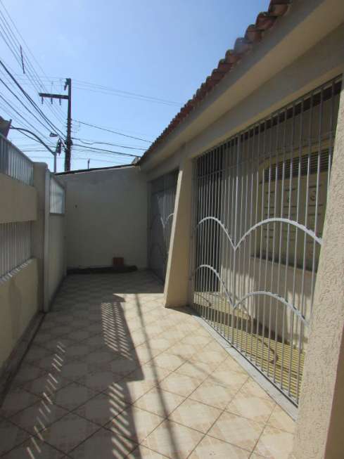 Casa com 3 Quartos para Alugar, 180 m² por R$ 1.300/Mês Ponto Novo, Aracaju - SE